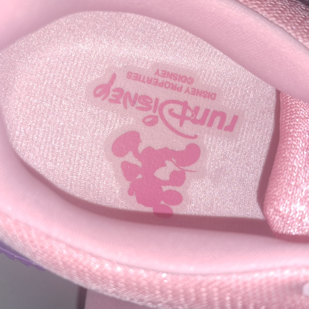 NEW,Brooks,Ghost 17,runDisney,Rapunzel,Tangled shoe,sizes (9.5) Medium (B) - Picture 4 of 16